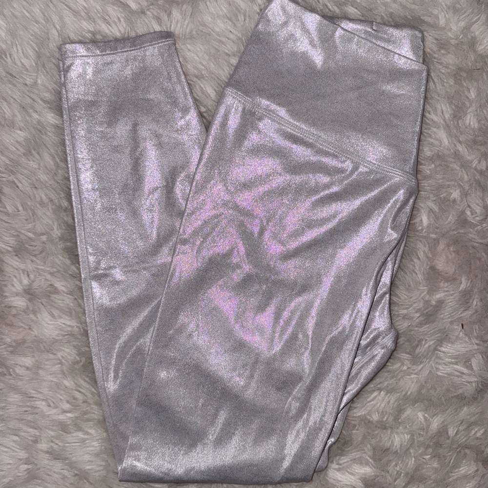 Halara White Shiny 7/8 Leggings (L)